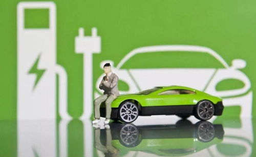 电动车市场加速洗牌，技术竞争成关键，特斯拉能否稳坐王位？